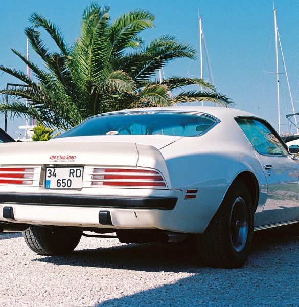 Gestoria Cambio de nombre coche • Gestoria CR • Cambio nombre coche Barcelona Extracomunitarios